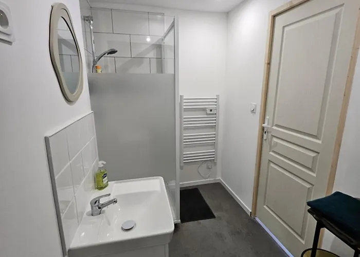 Cosy à 5min à Pieds De La Gare Appartement Valenciennes