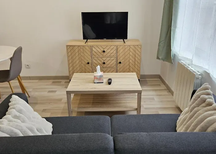 Cosy à 5min à Pieds De La Gare Appartement