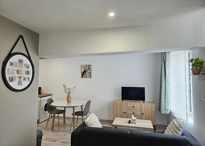 Cosy à 5min à Pieds De La Gare